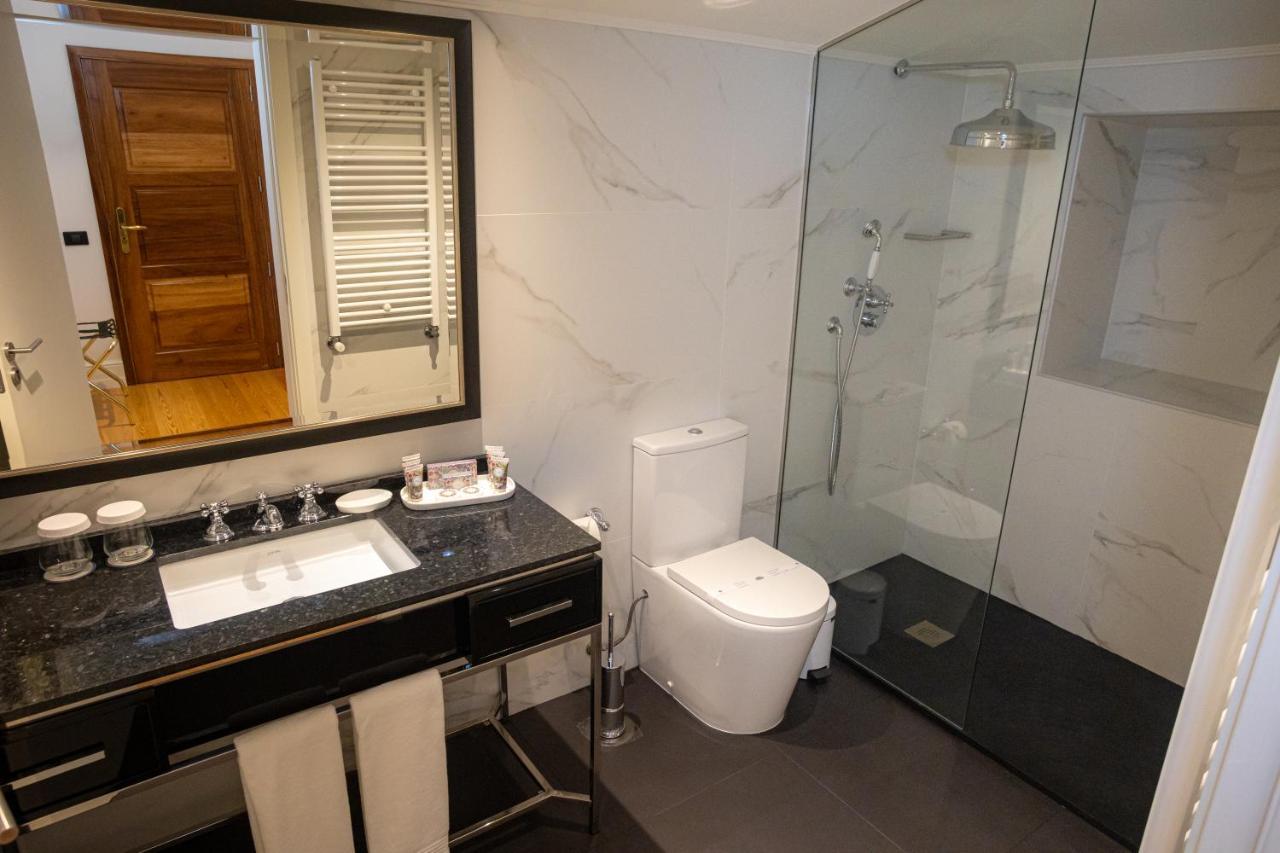 Solar Do Requeijo By Luna Hotels & Resorts Arcos de Valdevez Exteriér fotografie Bathroom
