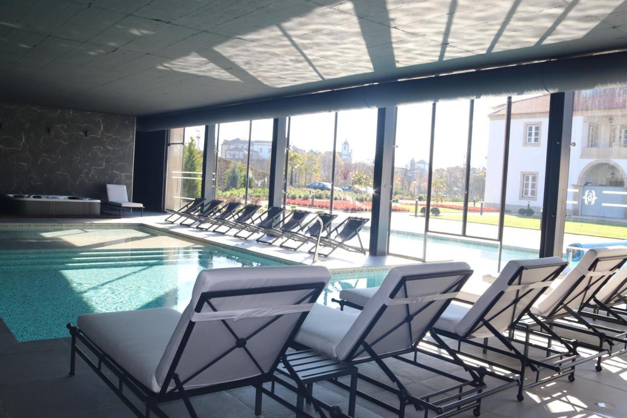 Solar Do Requeijo By Luna Hotels & Resorts Arcos de Valdevez Exteriér fotografie The indoor pool at the hotel